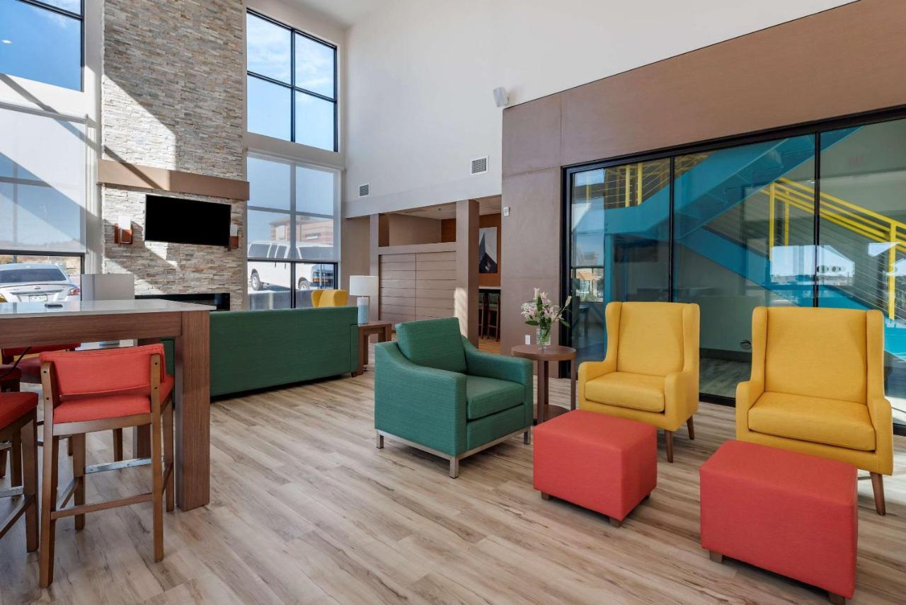Comfort Suites Colorado Springs East - Medical Center Area Luaran gambar